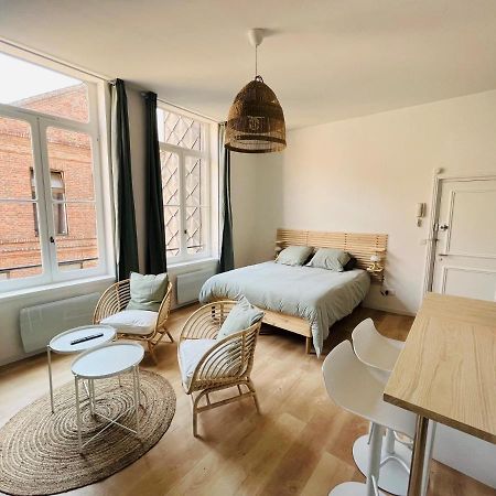 Logement Forte Proximite Gares De Lille Bagian luar foto